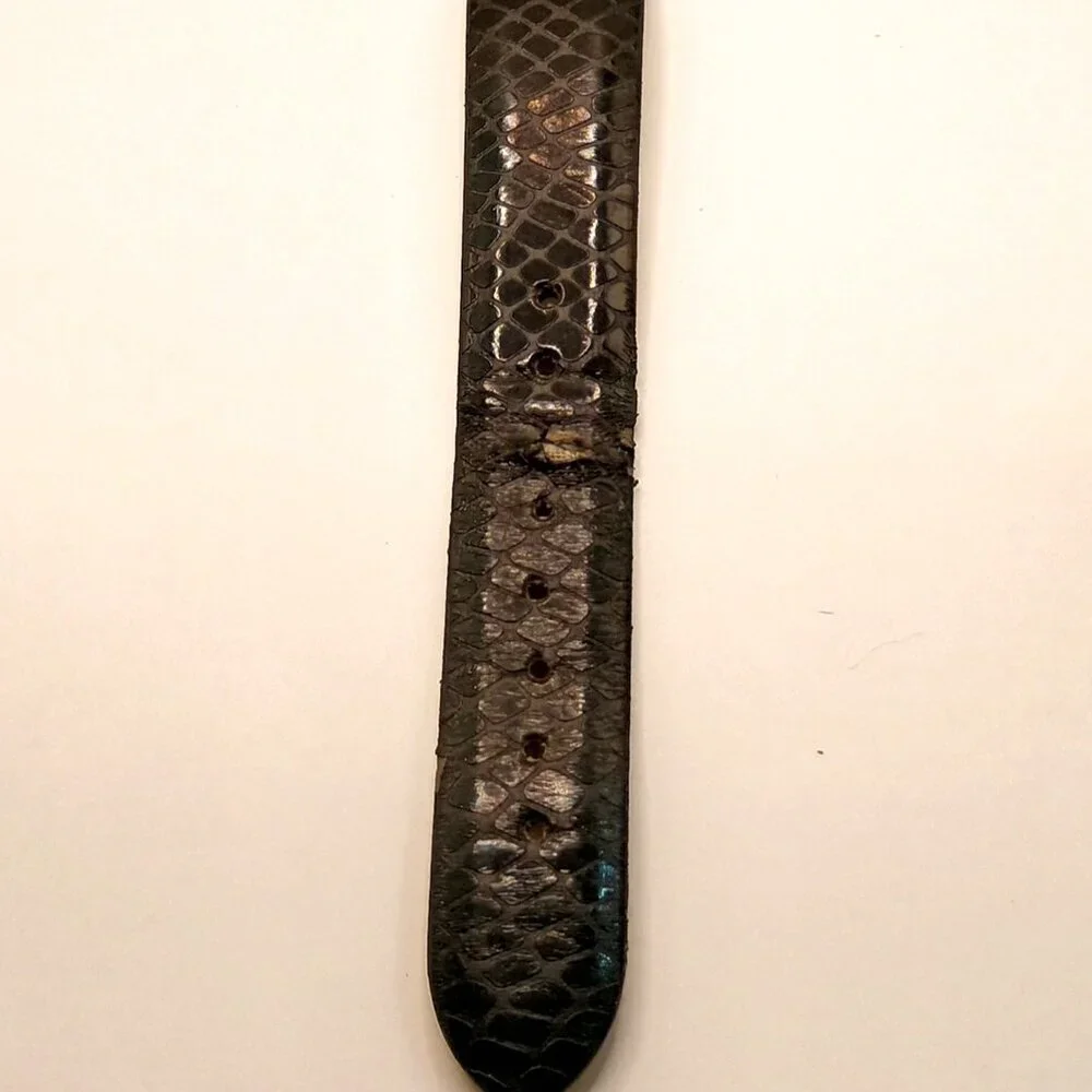 Wristwatch Analog Quartz Singapore Movement Faux Leather Band